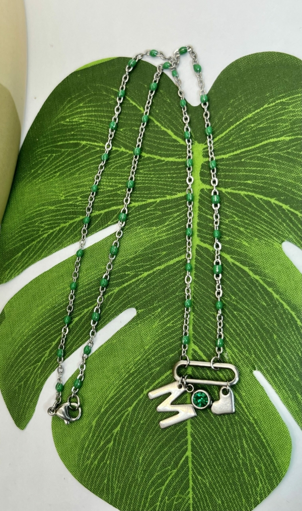 Collier "M"aman vert – Image 3